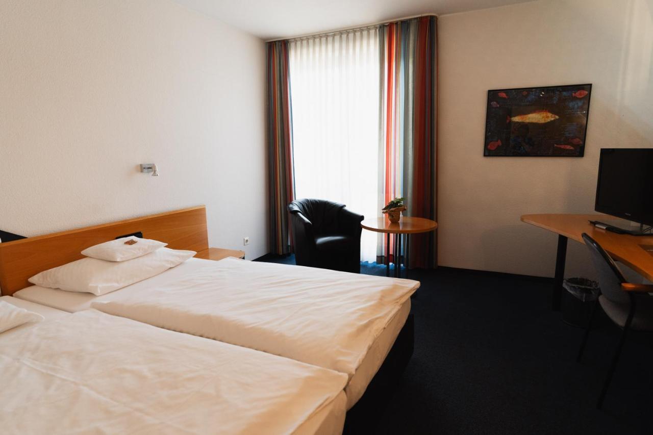 Hotel Am Weiher Erkelenz Exterior photo